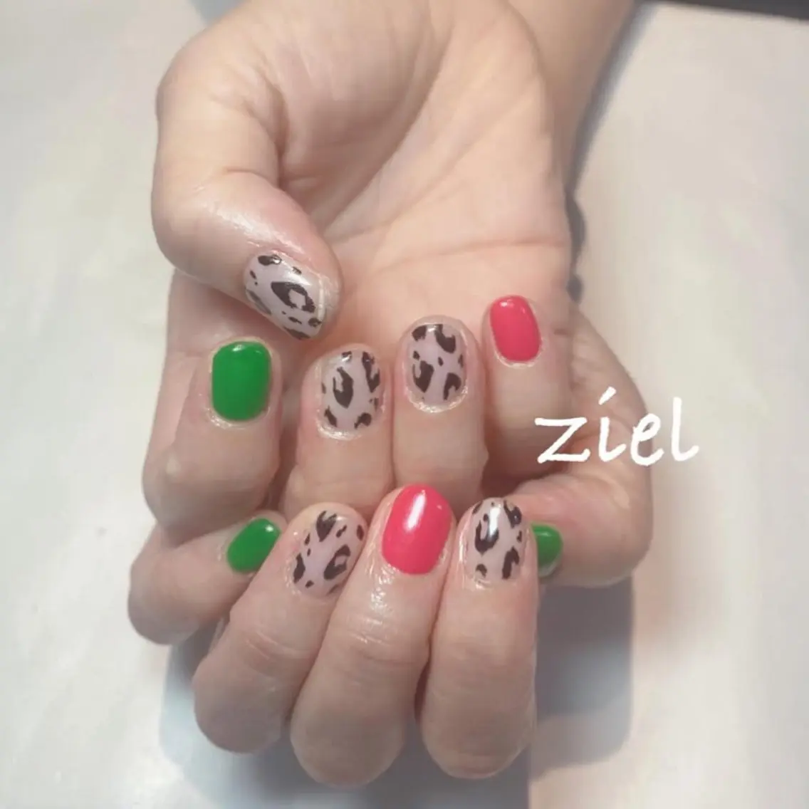 ネイル ziel _nailのネイルデザイン
