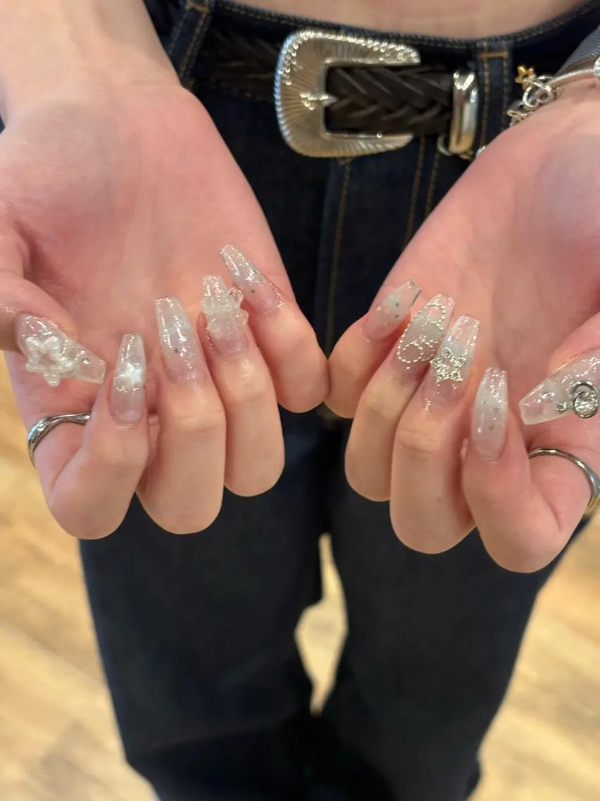 ネイル ハンドネイル フットネイル yuri / 個性派nailのネイルデザイン