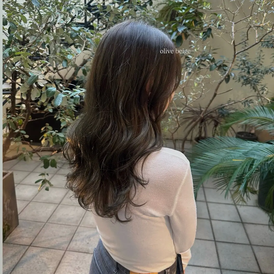 カラー ベージュカラー 透明感カラー オリーブベージュ misaki morimoto🌱のヘアスタイル