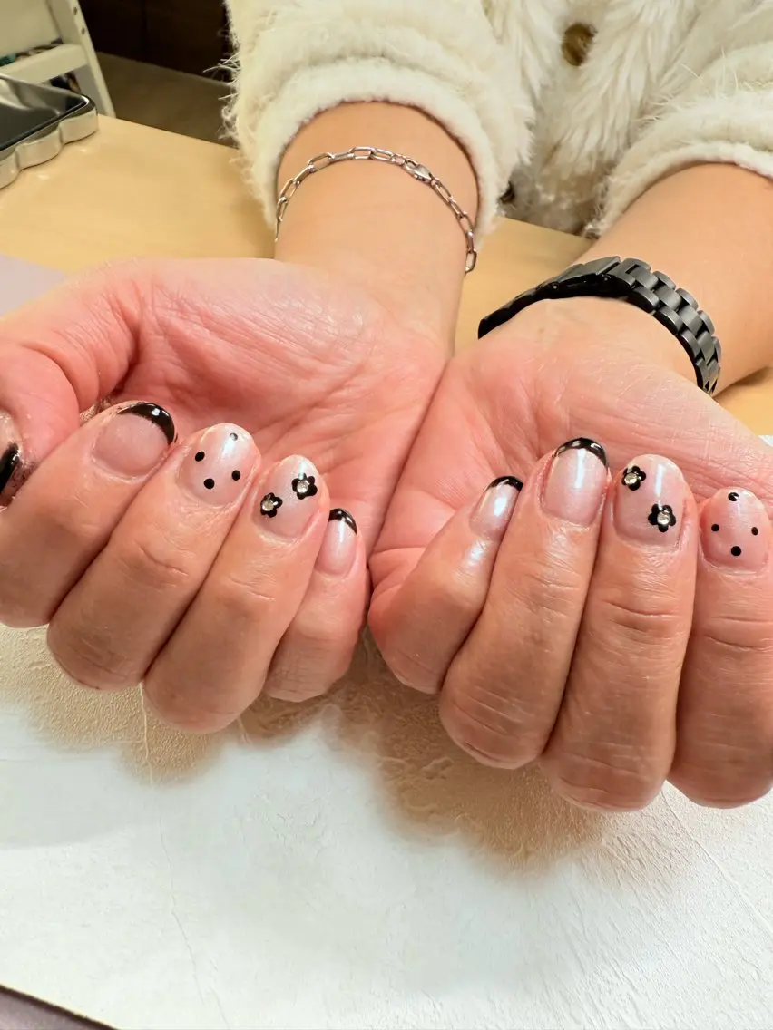 【オフなし】フレンチ 💛アート2本付の写真