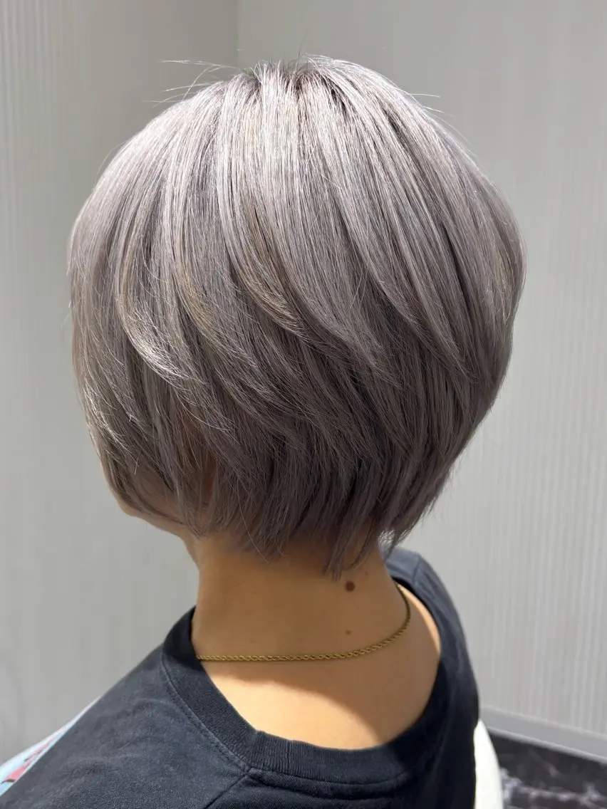 ショート veil あおいのヘアスタイル