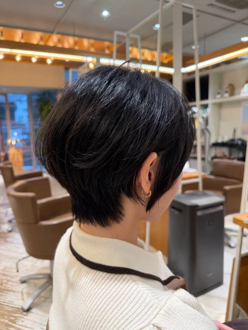 ショート ショートヘア ✨大人ショートヘア ✨ロイのヘアスタイル