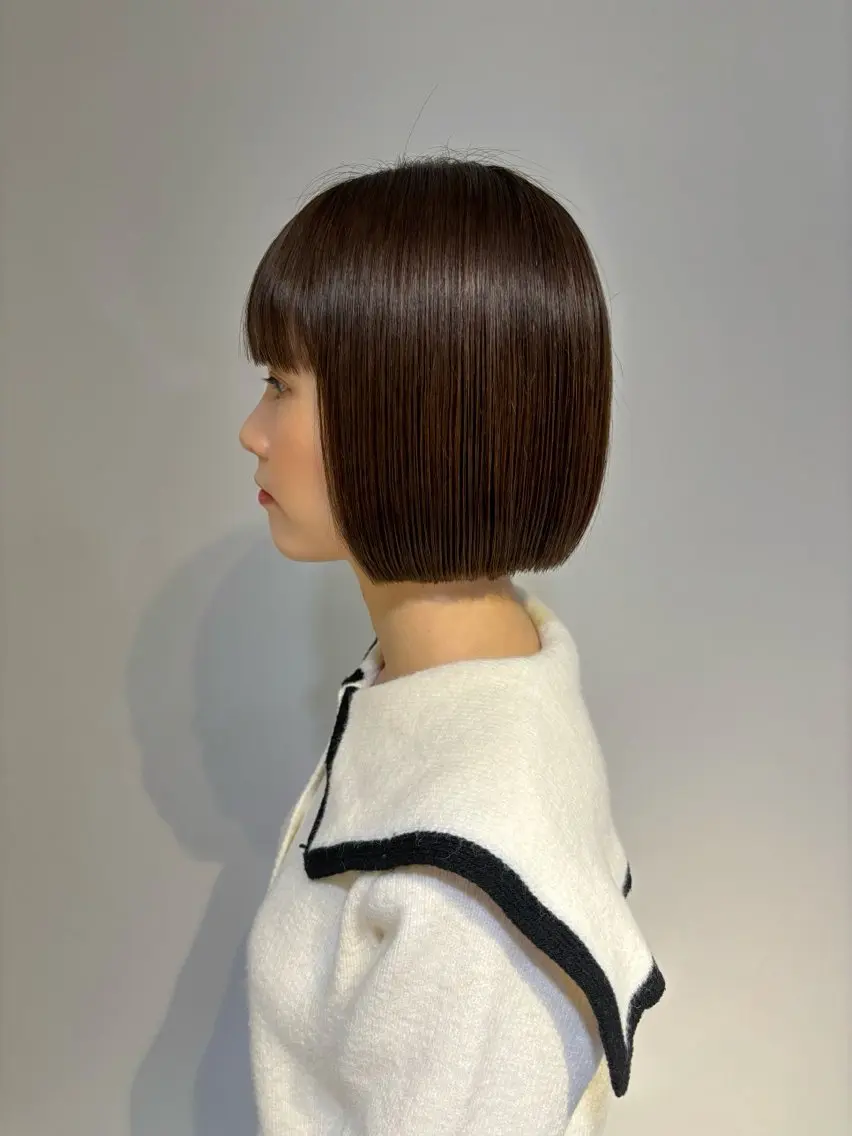 ショート ボブ 重里 瑠花のヘアスタイル