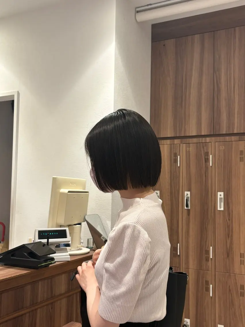 ショート パーマ 縮毛矯正 小村 侑生のヘアスタイル