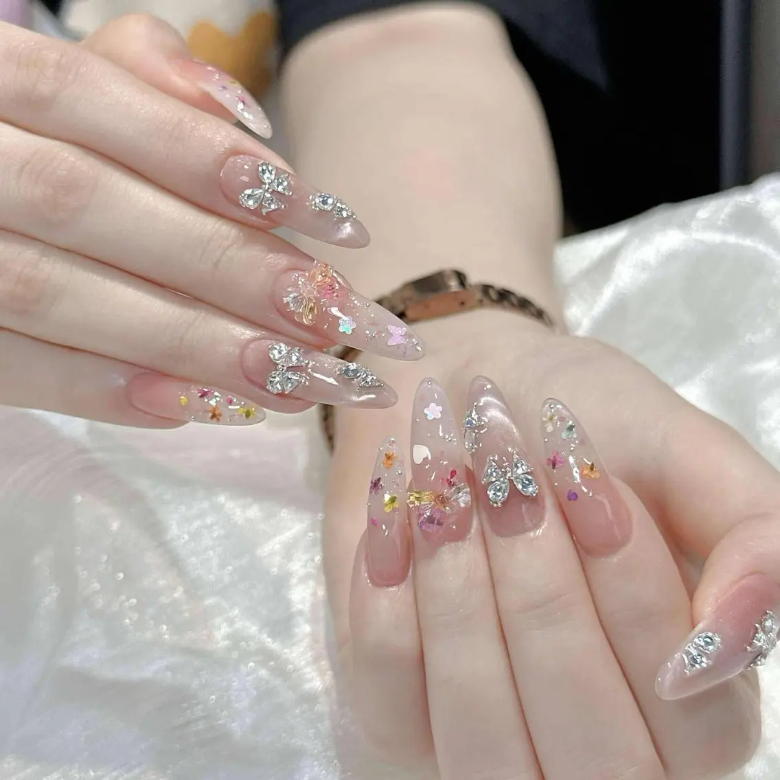 ネイル ハンドネイル ハンドケア HANI NAIL SALONのネイルデザイン