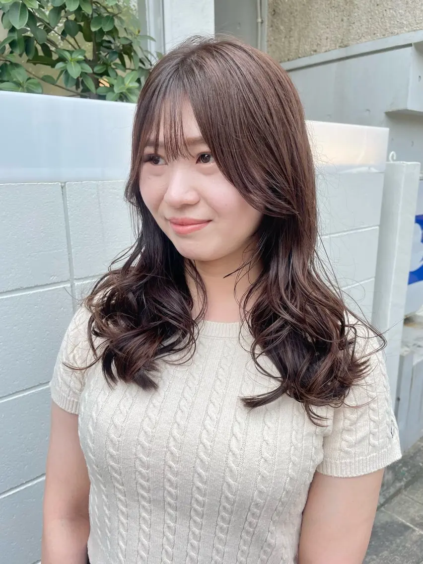 セミロング シアーブラウン ヘアカラー トリートメント yukii しまむら のぞみのヘアスタイル