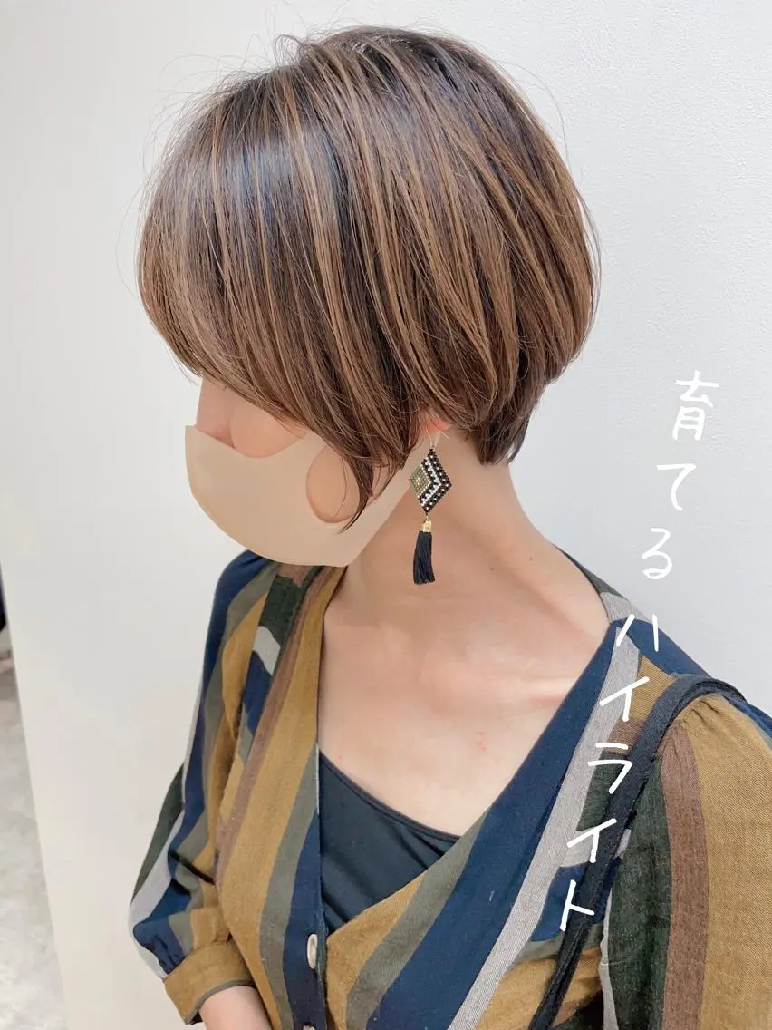 カット+白髪もぼかせるハイライト+ダメージレスカラーの写真