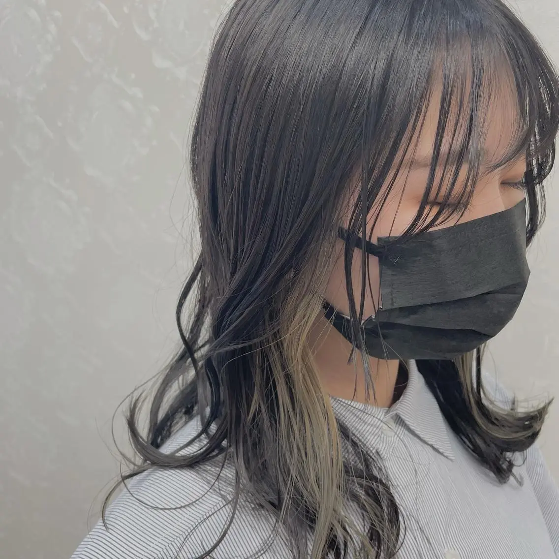 セミロング カラー イヤリングカラー erina💖 CLUTCH天王寺のヘアスタイル