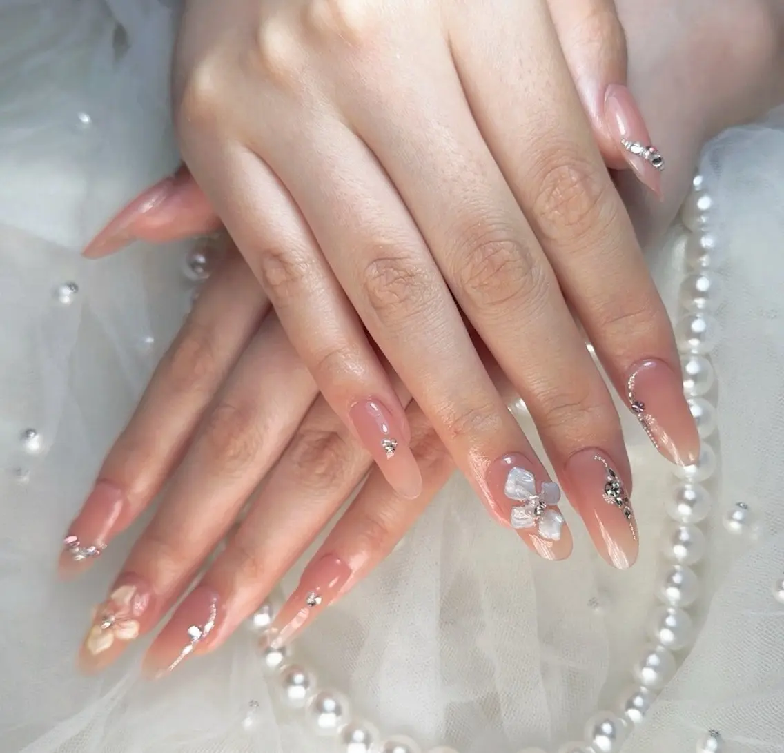 ネイル シンプルネイル リセス 高田馬場💎のネイルデザイン