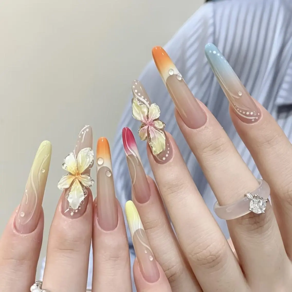 ネイル 🦋momo 🦋のネイルデザイン