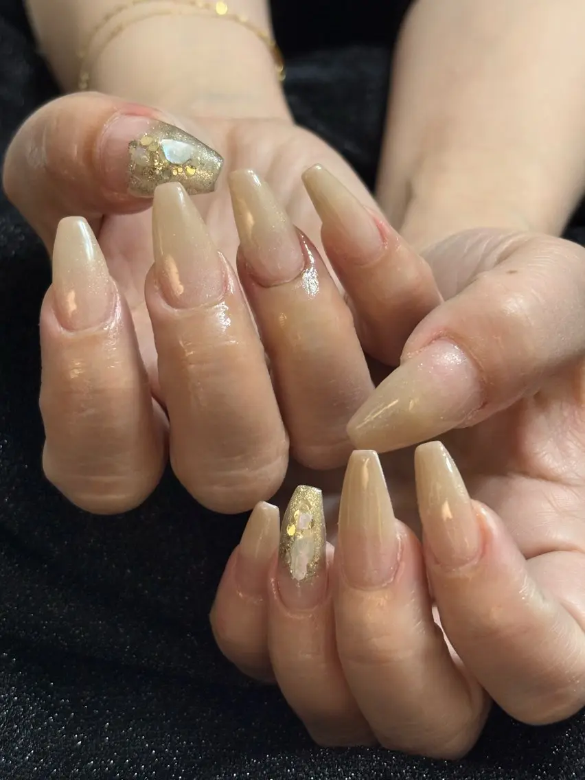 ネイル ハンドネイル フットネイル ✴︎ Delightのネイルデザイン
