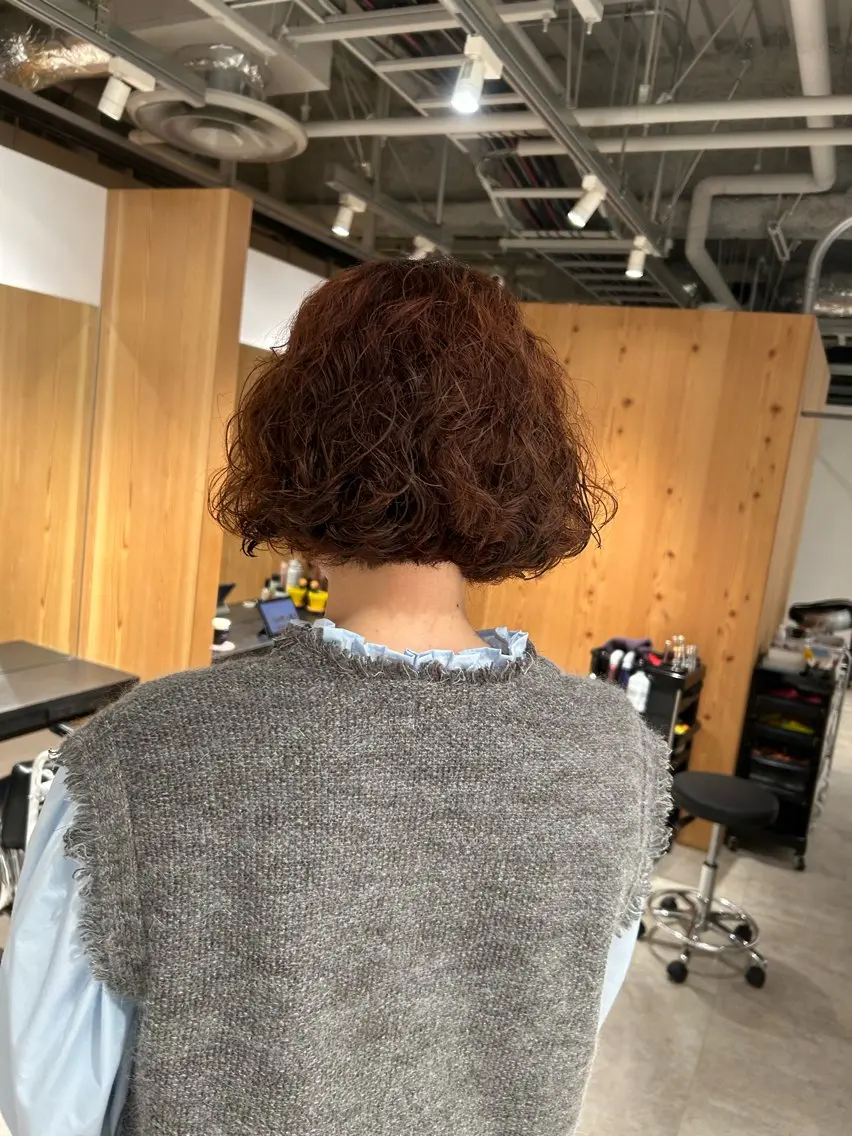 ショート カラー ブラウンカラー オレンジ オレンジブラウン ボブ カット ヘアカラー トリートメント ヘッドスパ ヘアセット スキバサミを使わない カット🌼唯🌼のヘアスタイル