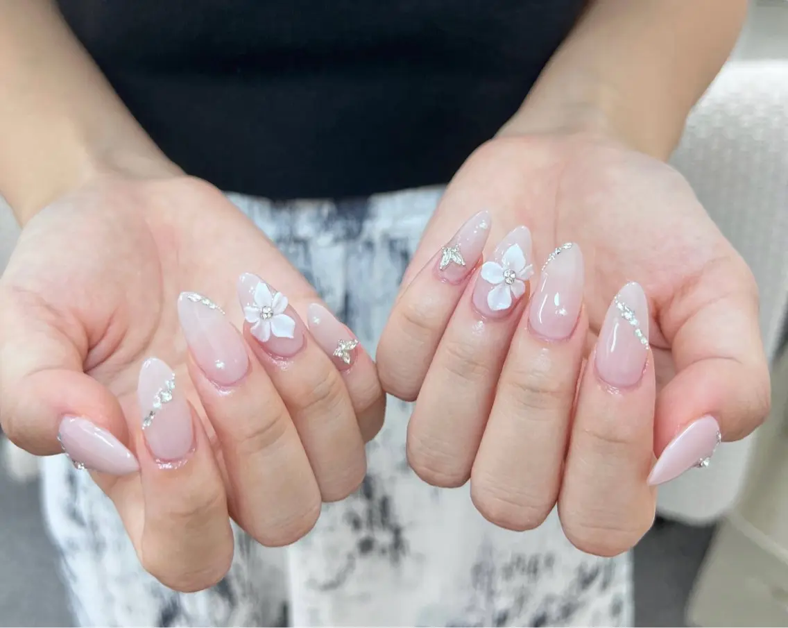 ネイル ハンドネイル Tinicoo Yuki ❄️のネイルデザイン