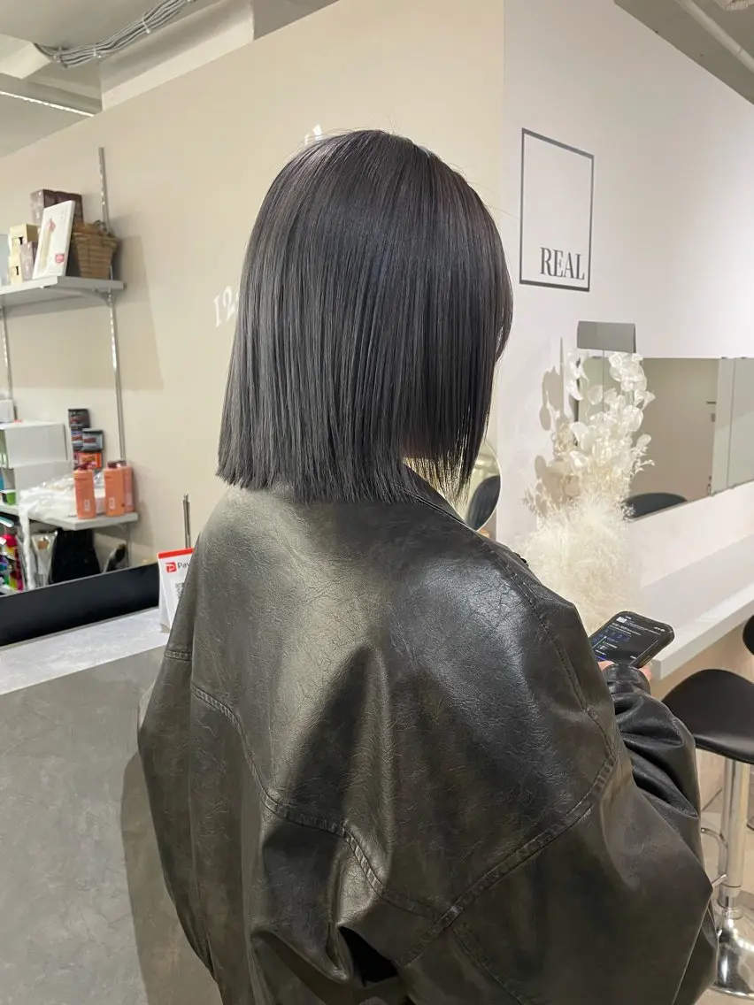 ショート カラー グレージュ ボブ カット ヘアカラー トリートメント 艶髪/透明感カラー tawadaのヘアスタイル