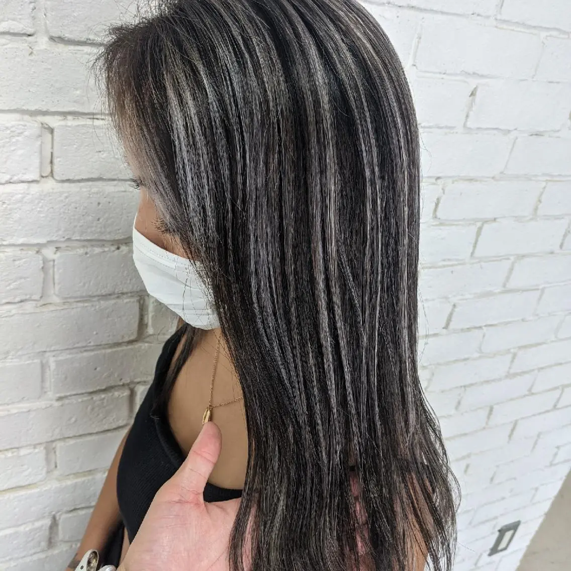 ロング ハイライト カット ヘアカラー トリートメント nameless髪質 改善ブリーチ心斎橋のヘアスタイル
