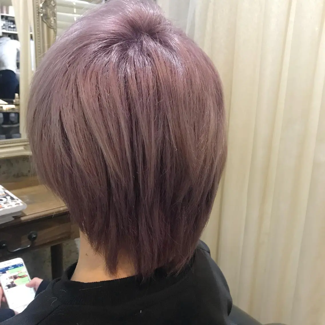 ショート カラー ブリーチ Tsuyoki .のヘアスタイル