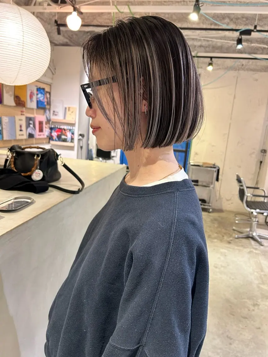 ショート カラー ハイライトカラー ボブ ハイライト カット ヘアカラー トリートメント 村上雅人 ナチュラルモードのヘアスタイル