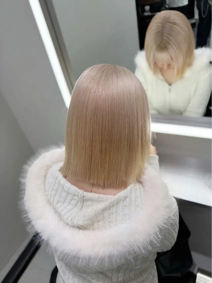 カラー ヘアカラー tace新宿 あおいのヘアスタイル