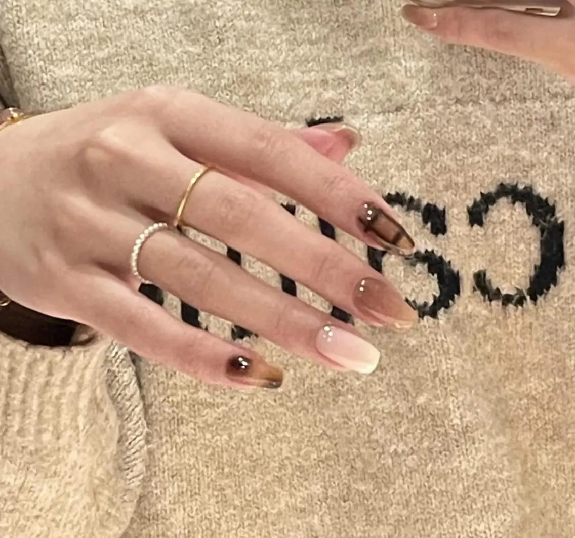 ネイル ハンドネイル 🎀 NaNa_nailのネイルデザイン
