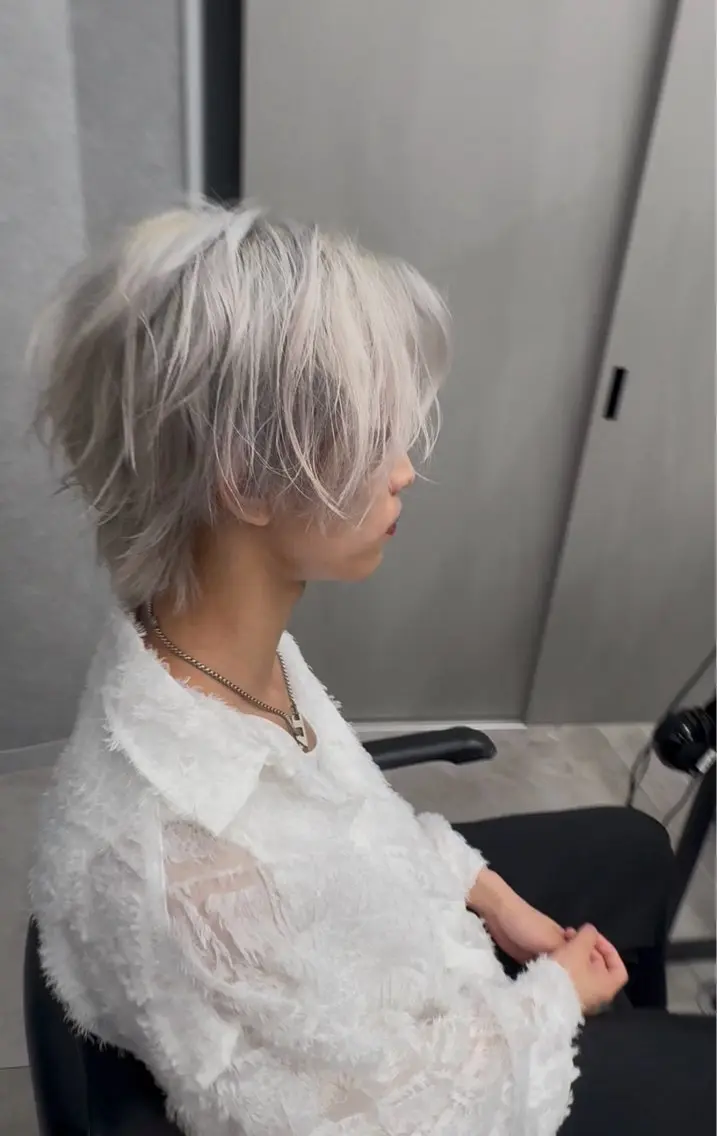 ブリーチ+オンカラーの写真