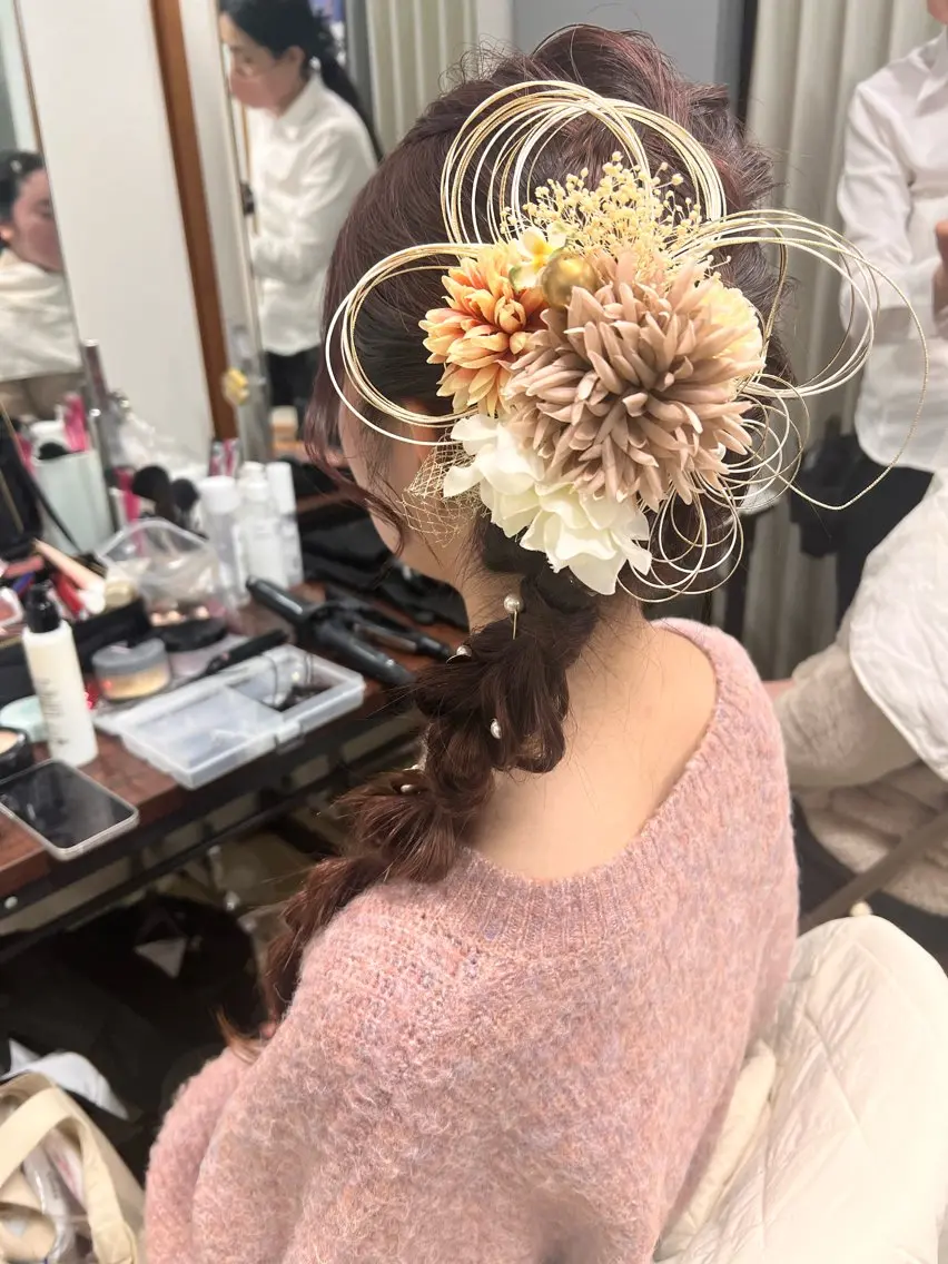 ロング ヘアアレンジ 成人式 ヘアセット KANA🌿透明感/ レイヤーcut🌿のヘアスタイル