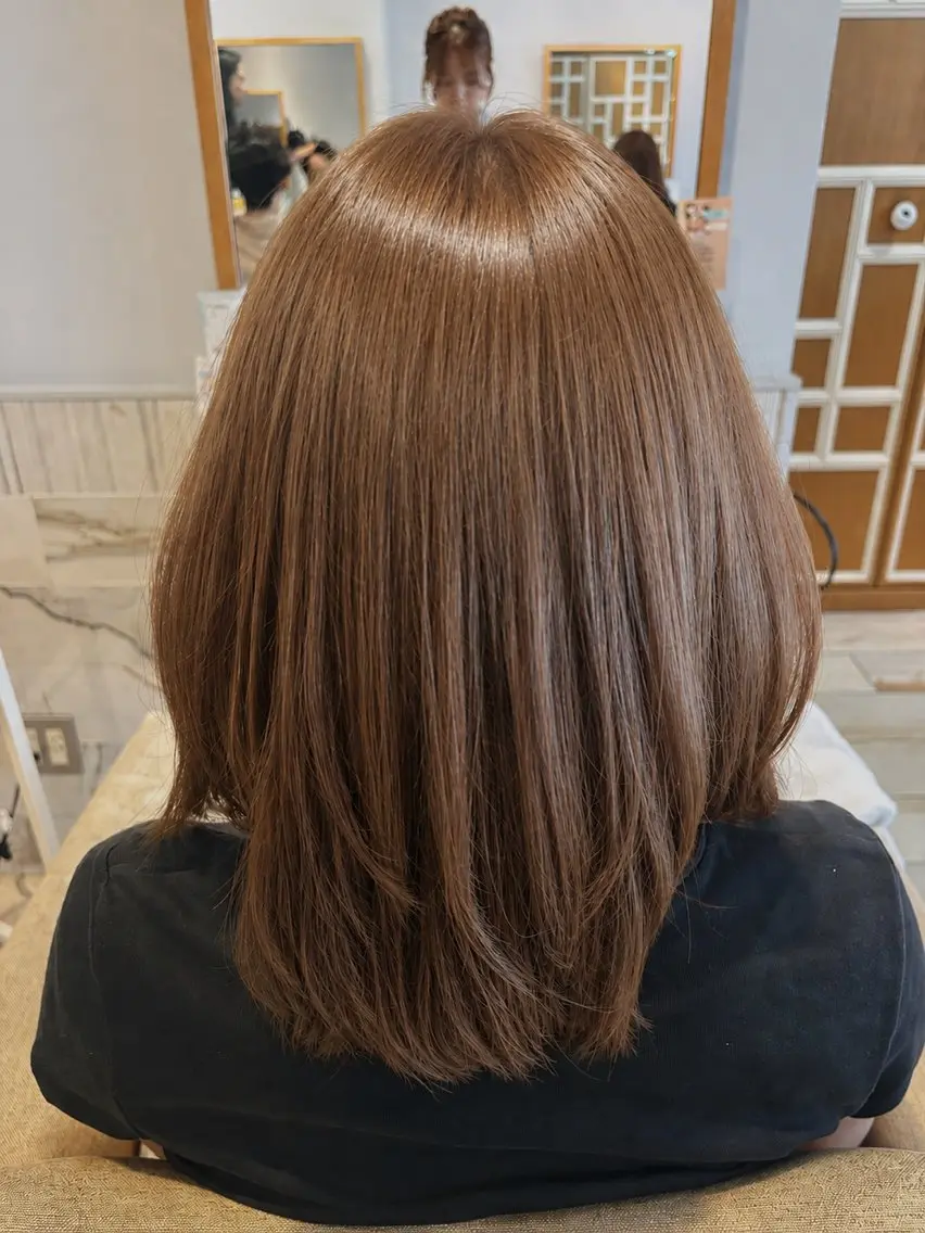カラー ベージュカラー ブラウンカラー 巻寄 しおんのヘアスタイル
