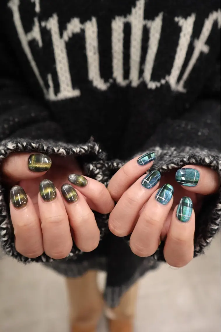 ネイル マグネットネイル ハンドネイル chika / nailのネイルデザイン