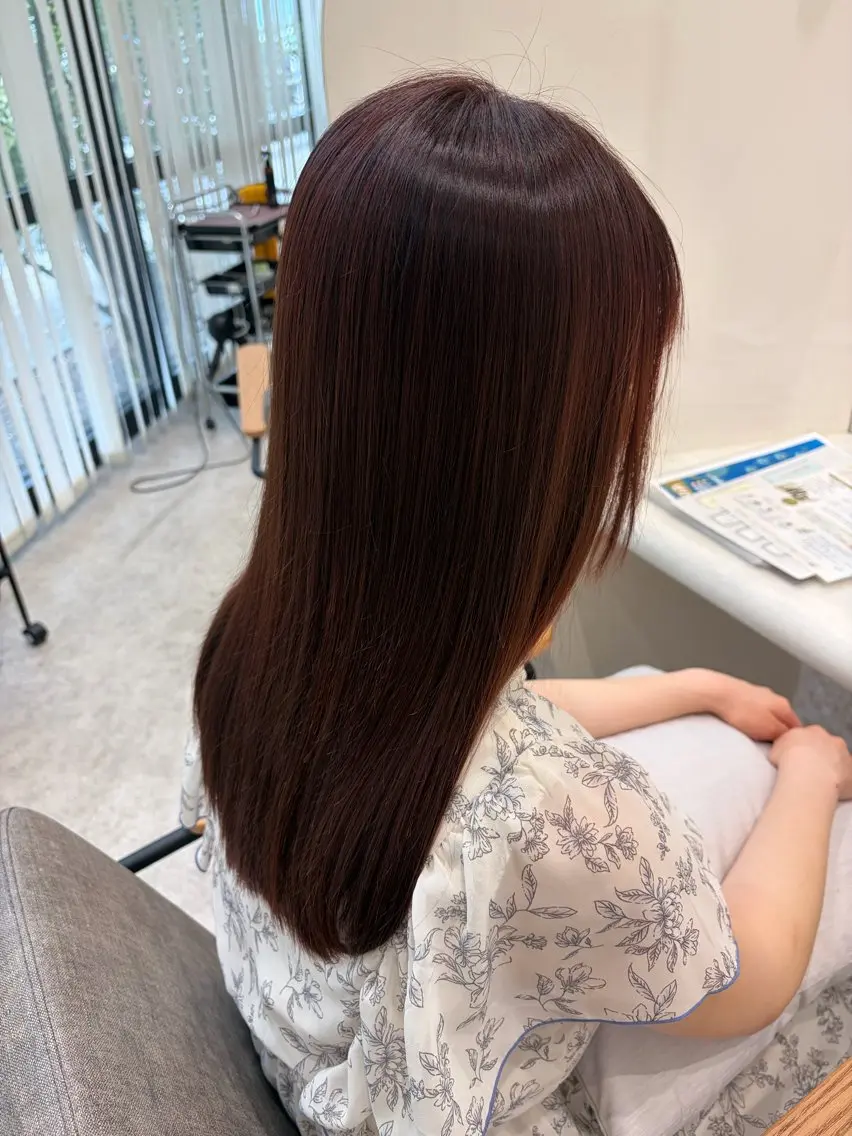 ロング カラー ヘアカラー 志村 梨帆のヘアスタイル