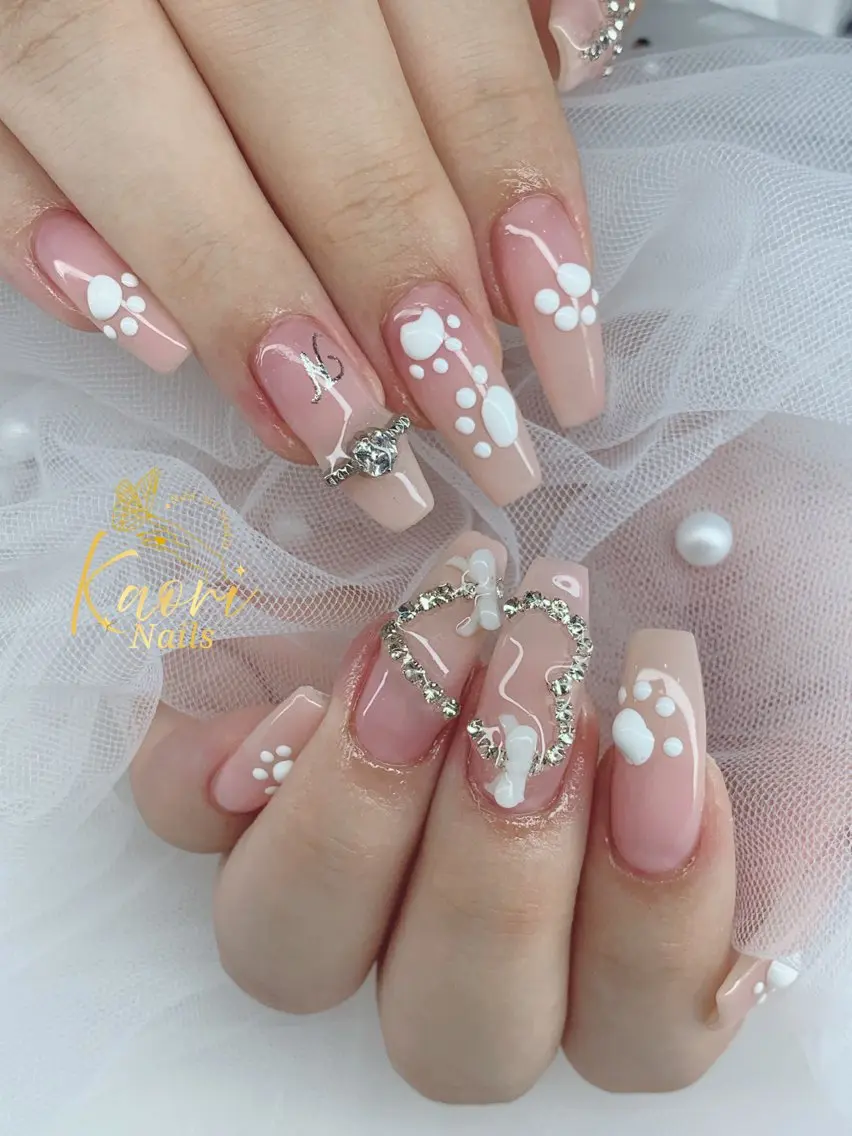 ネイル チークネイル ドット フレンチネイル ジェルネイル グラデーション Kaori Nailのネイルデザイン