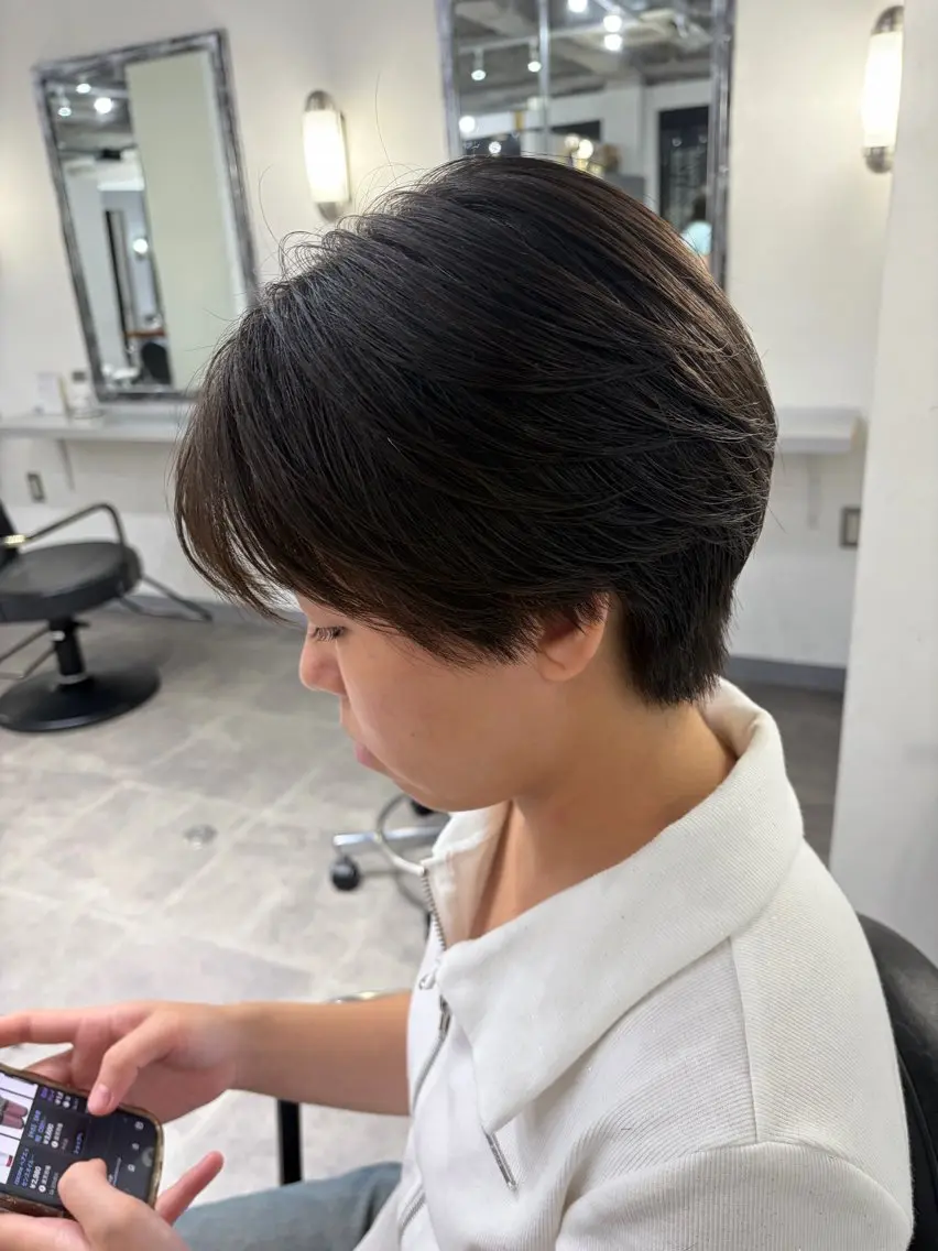 ショート ハンサムショート ショートヘア 泉澤 風花のヘアスタイル