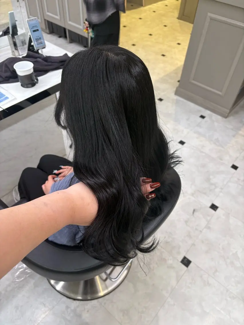 ロング カラー 透明感ベージュカラー 🪞上野🪞AIのヘアスタイル