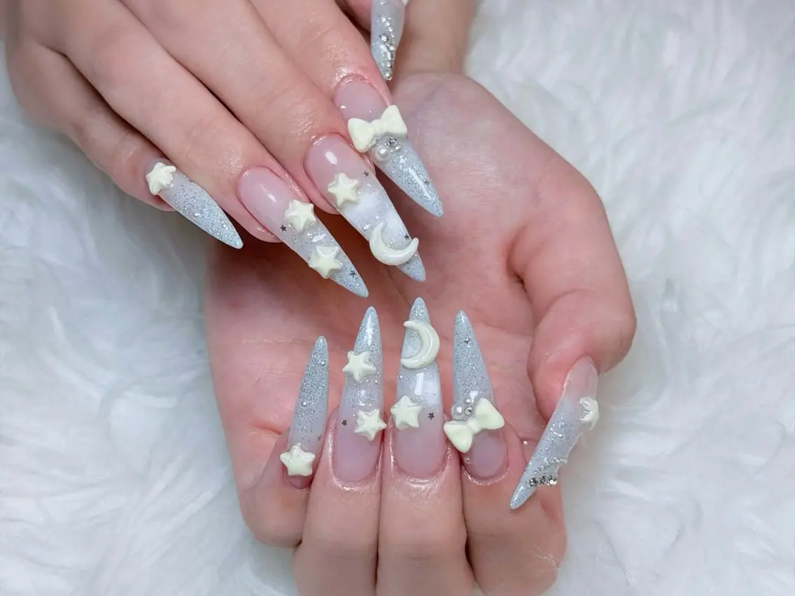 ネイル チークネイル ドット フレンチネイル グラデーション ハート ハンドネイル ハンドケア Eli Muse 新宿ネイルのネイルデザイン
