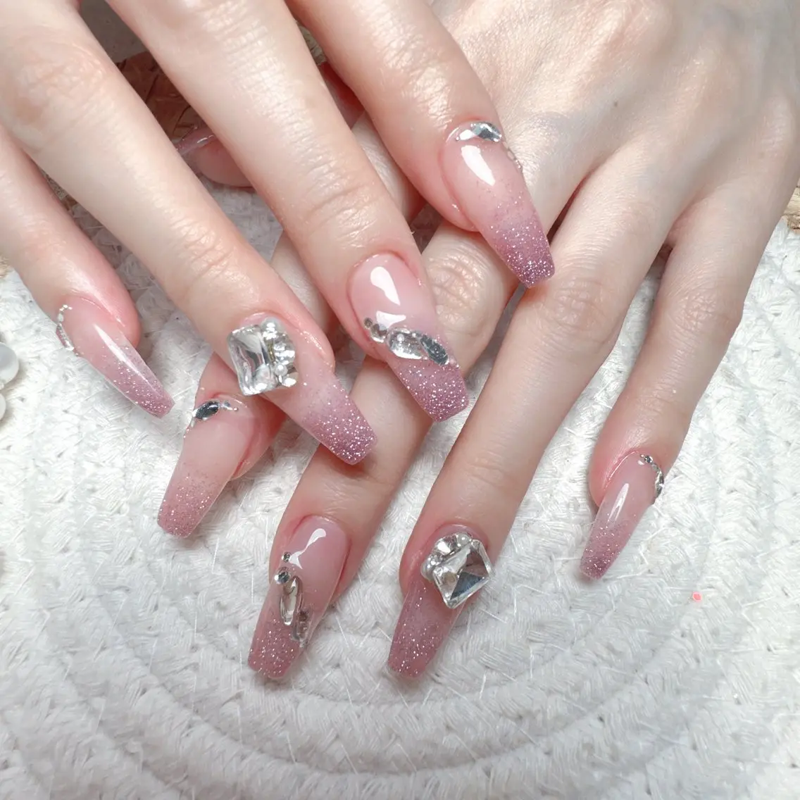 ネイル ハンドネイル 🎀M nails✨ ビューティーのネイルデザイン