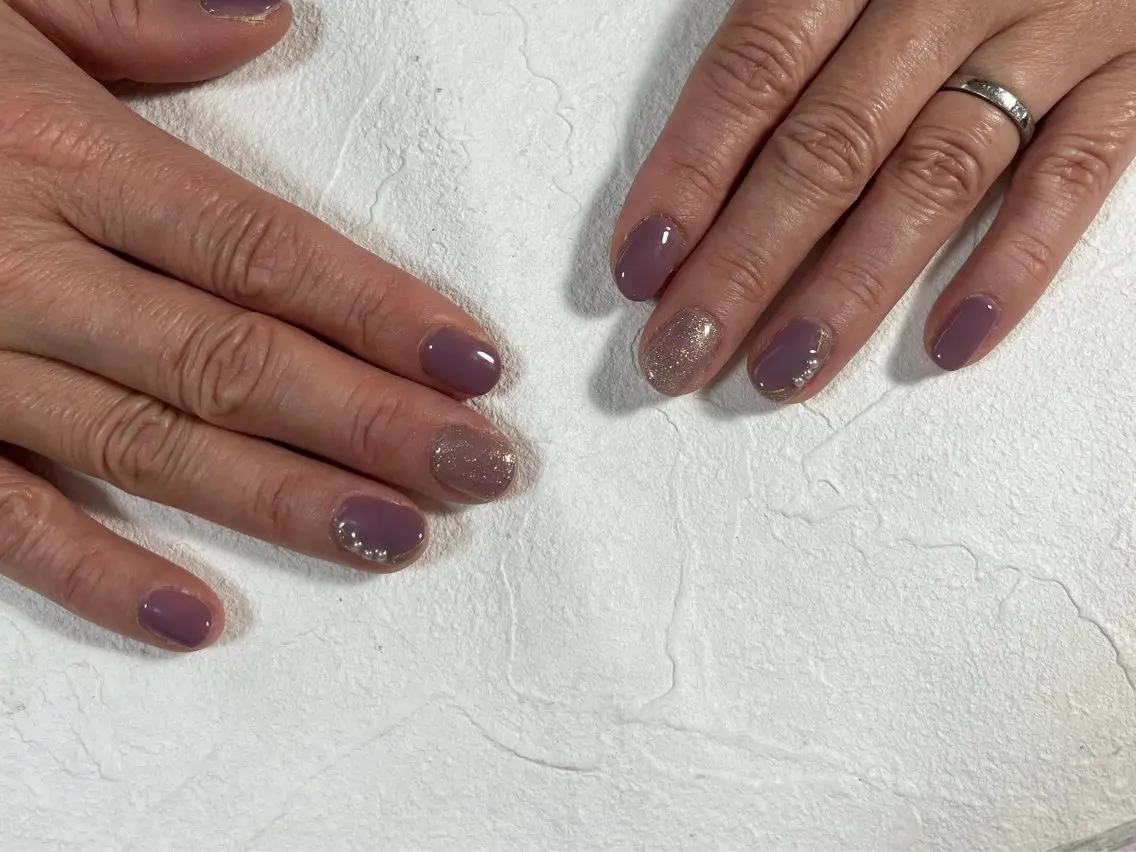 ネイル オーロラネイル フットネイル フレンチネイル ジェルネイル 韓国ネイル ハンドネイル kiki nail たまプラーザのネイルデザイン