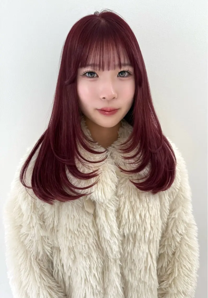 セミロング レイヤーカット🫧 🎀Tomoka🎀のヘアスタイル
