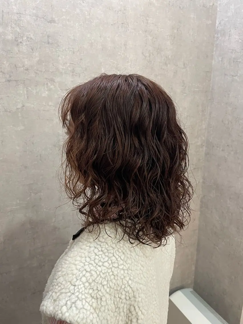 ミディアム 松下 美織のヘアスタイル