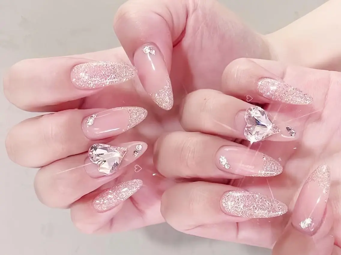 ネイル H1 Nail Salon ケンのネイルデザイン