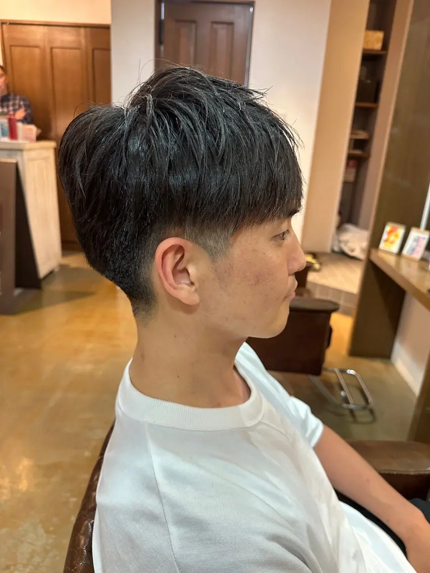ショート メンズ 濱中 一翔のヘアスタイル