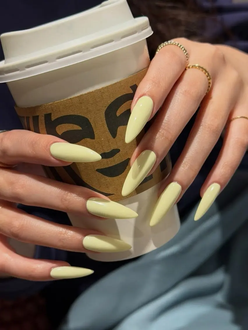 ネイル ジェルネイル グラデーション ラメ(グリッター) ラメグラデーション ワンカラーネイル ハンドネイル kana nailのネイルデザイン