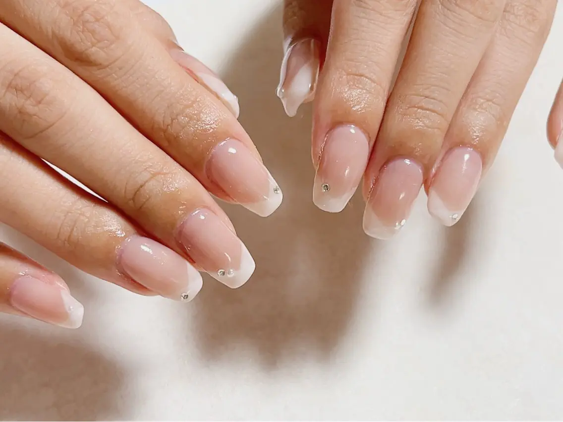 ネイル フットネイル フレンチネイル ジェルネイル キラキラネイル メンズネイル kiki nail たまプラーザのネイルデザイン