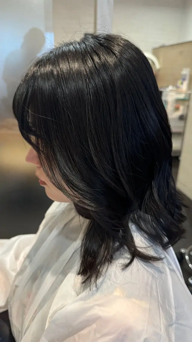 ミディアム カラー miho mora神楽坂のヘアスタイル