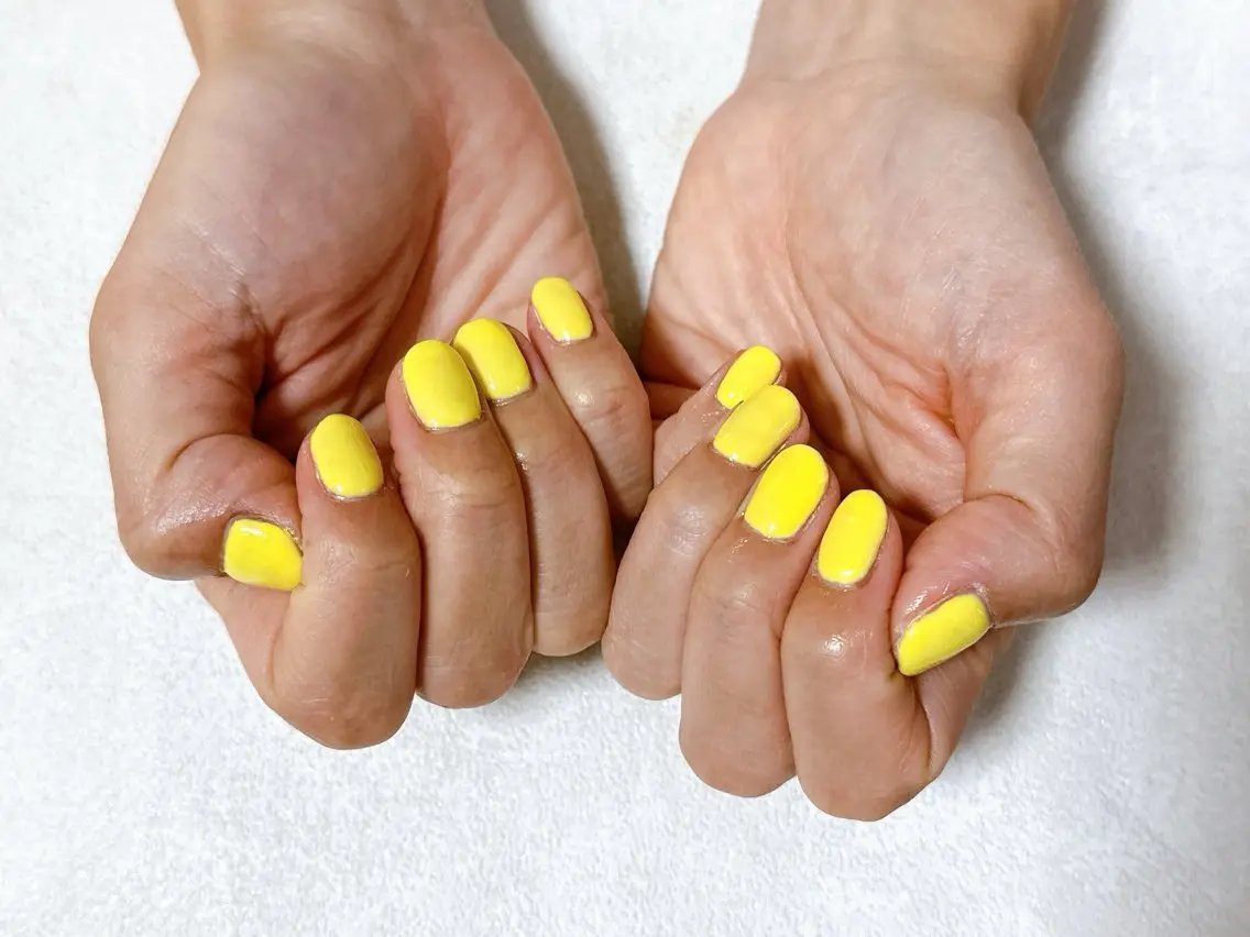 ネイル アニマル柄 オーロラネイル フットネイル フレンチネイル ジェルネイル ハンドネイル mogu nailのネイルデザイン