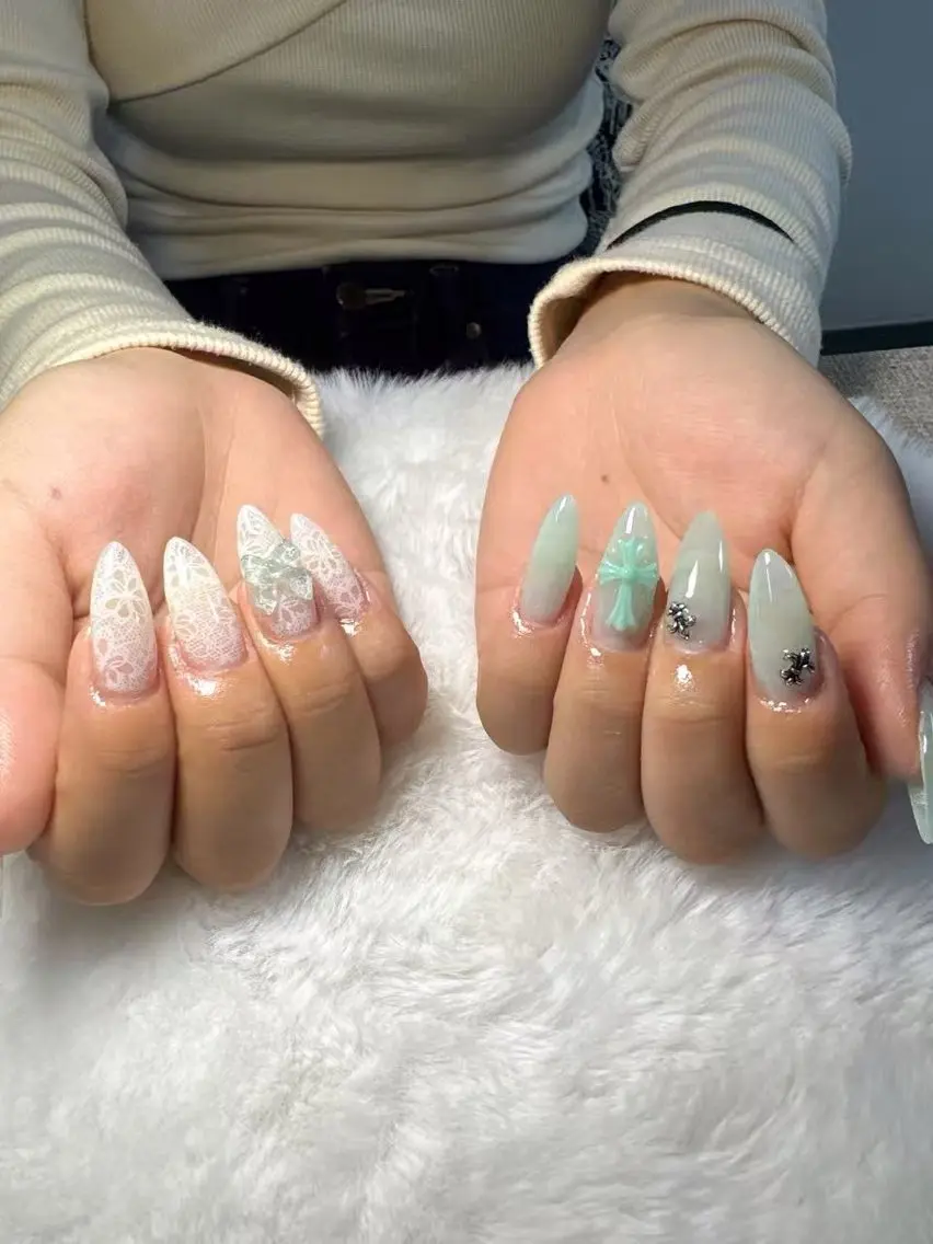 ネイル ハンドネイル U.mi Nail Salonのネイルデザイン