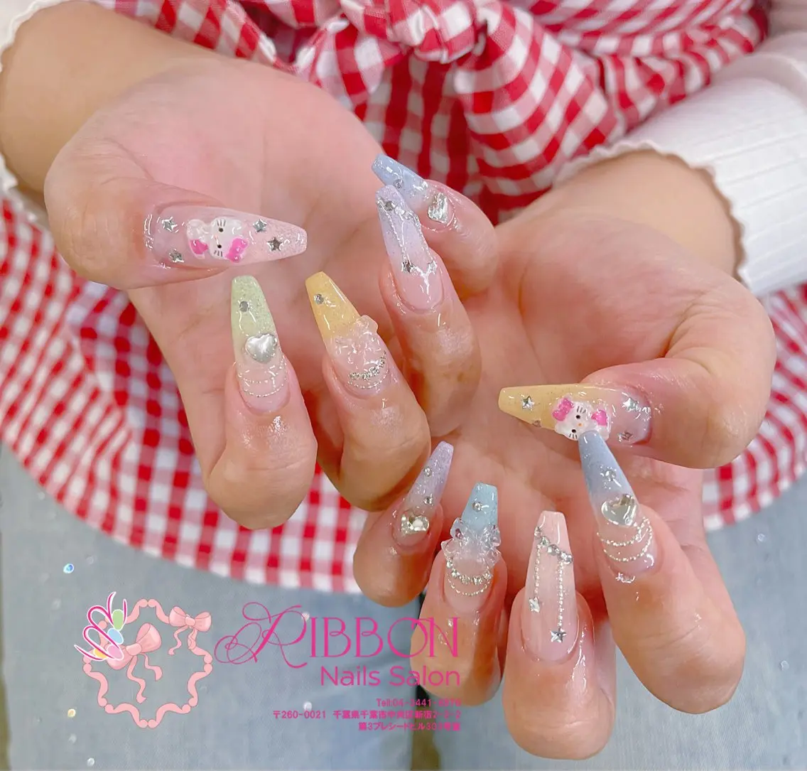 ネイル フットネイル フレンチネイル ジェルネイル マグネットネイル 持ち込み ハンドネイル ribbonnail salonのネイルデザイン