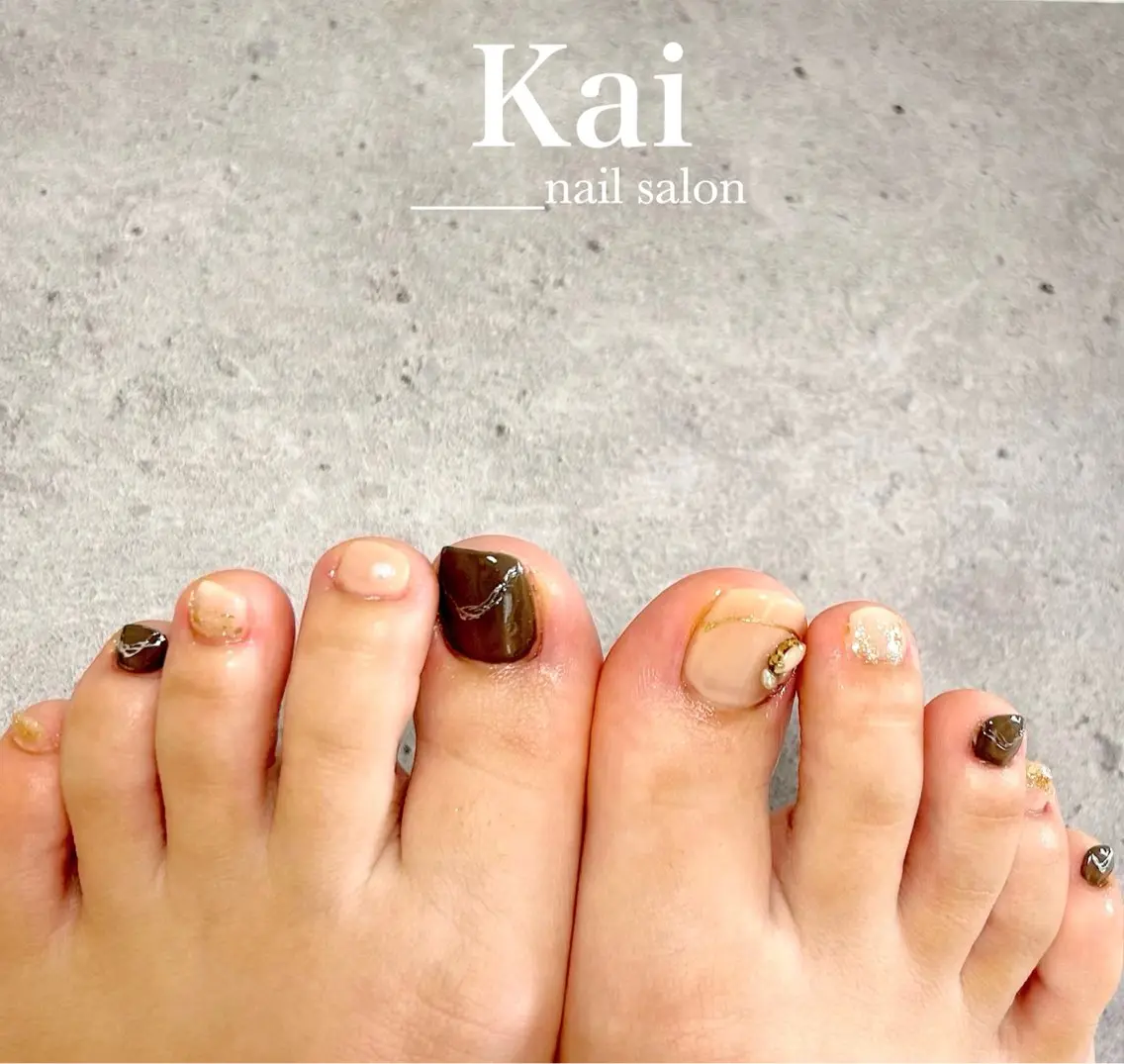ネイル フットネイル ニュアンスネイル 夏ネイル フットネイル Kai nail Mayukoのネイルデザイン