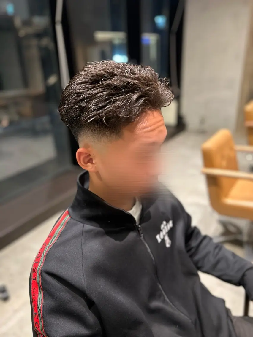 ショート メンズ アップバング フェードカット 川野 颯空のヘアスタイル