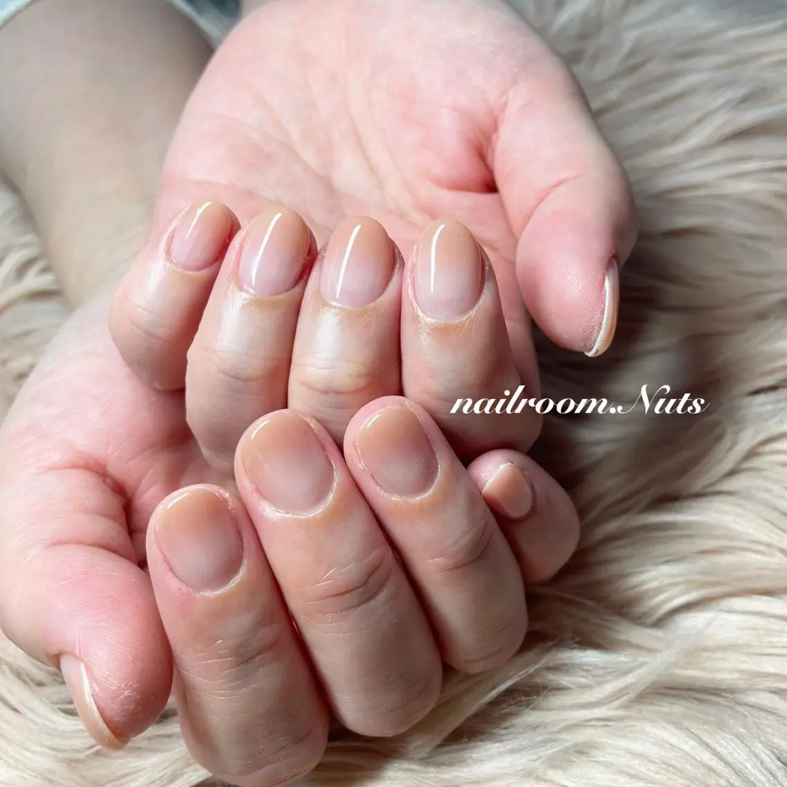 ネイル ハンドネイル nailsalon Nutsのネイルデザイン