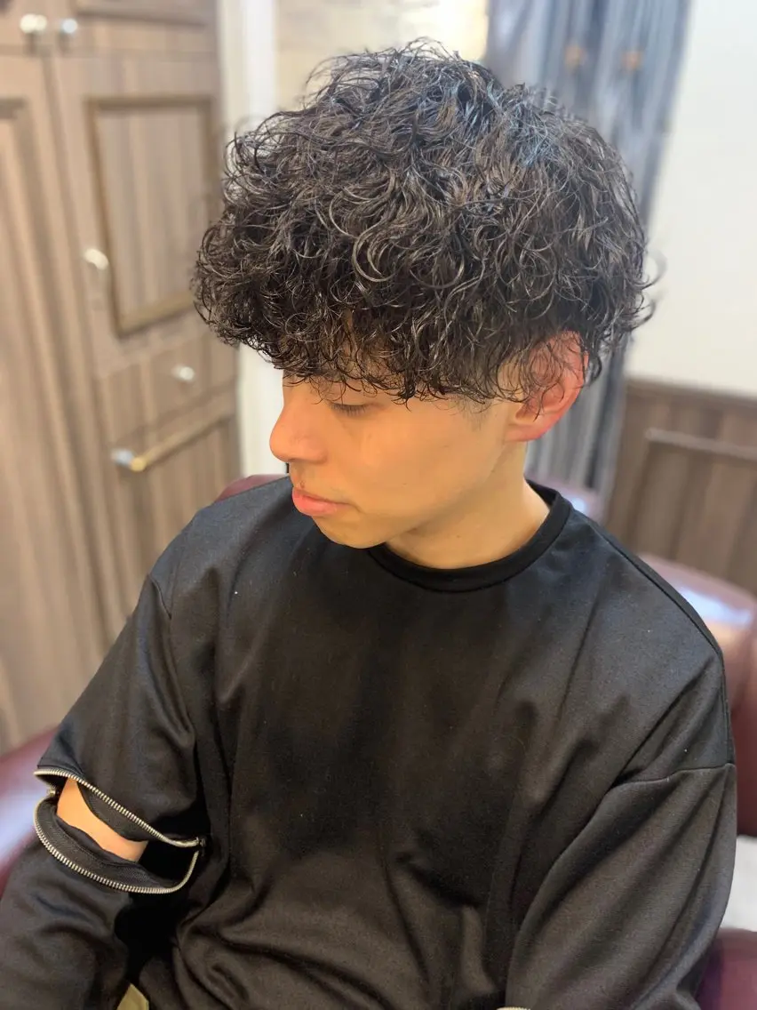 パーマ メンズ フリーランス理美容師 いさかのヘアスタイル