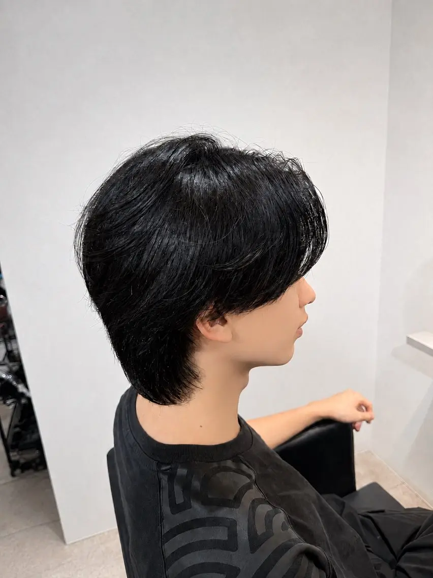 ミディアム メンズ センターパート カット かずさ🐈‍⬛ lmu by ifのヘアスタイル