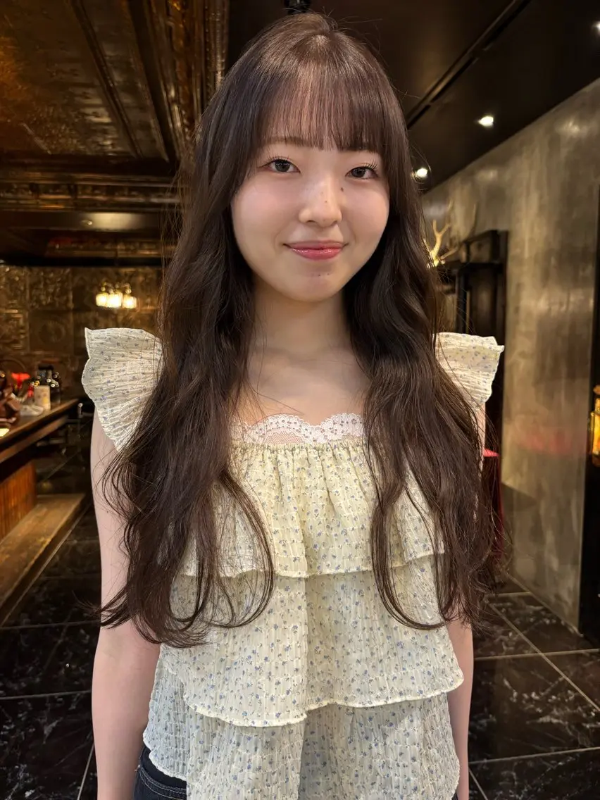 ロング カラー ヘアカラー 縮毛矯正 トリートメント くびれレイヤー/艶 カラー　MADOKAのヘアスタイル